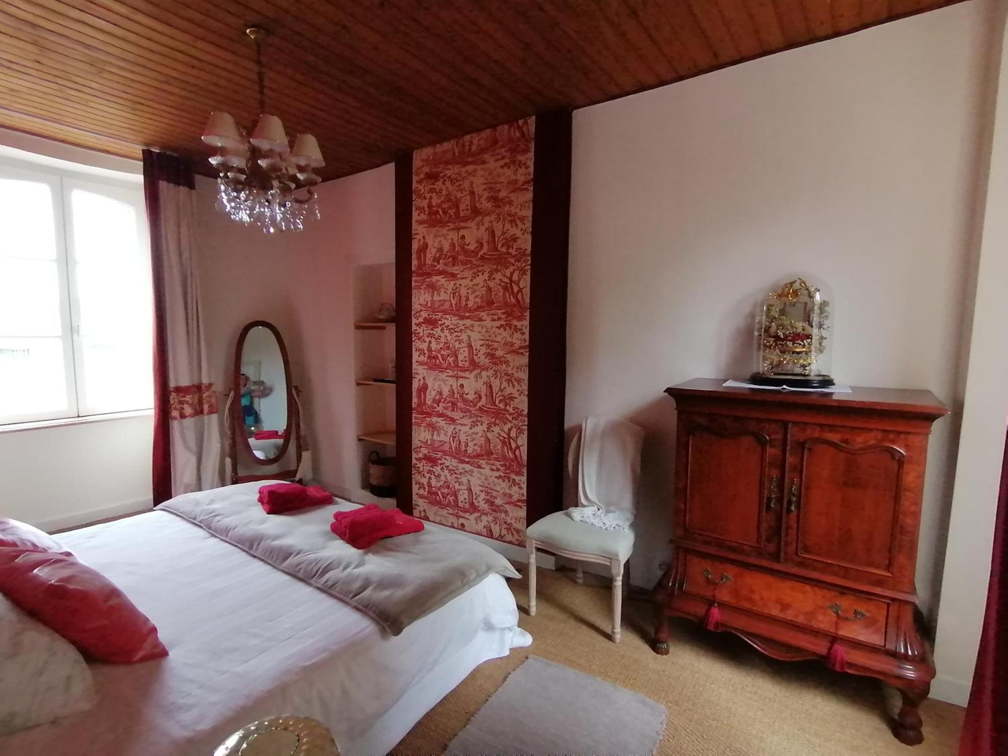 La Tocade Del Arte - Dinan Bed & Breakfast Lanvallay Rom bilde
