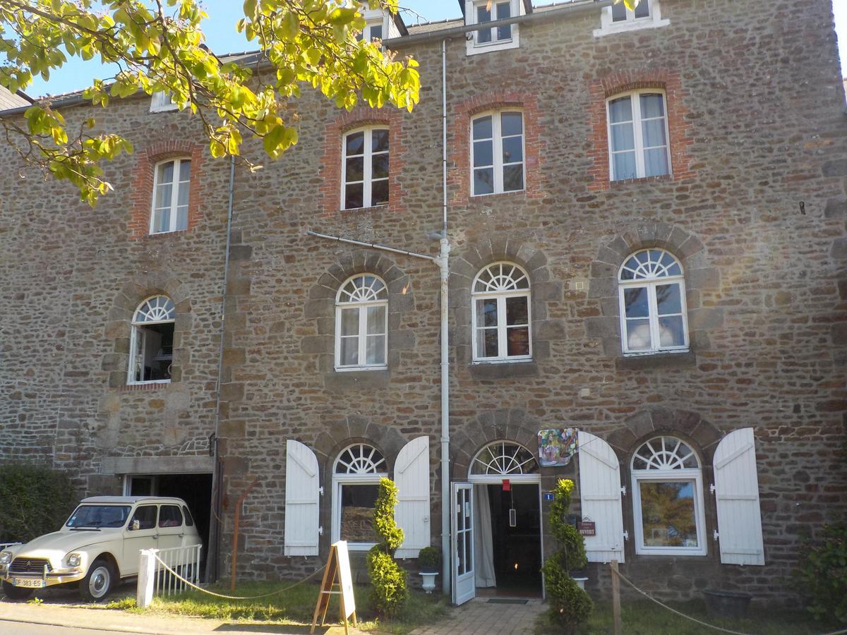 La Tocade Del Arte - Dinan Bed & Breakfast Lanvallay Eksteriør bilde